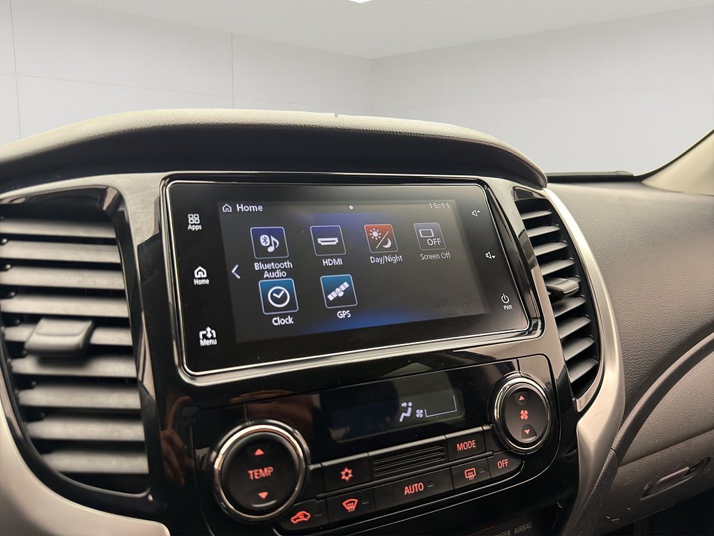 Vehicle Image 20