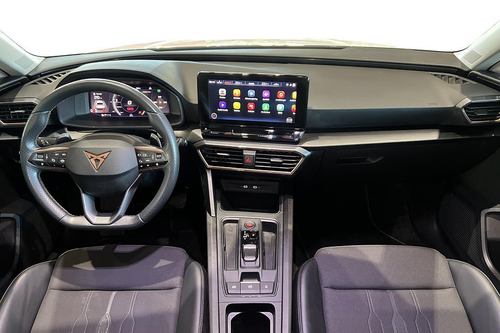 Vehicle Image 17