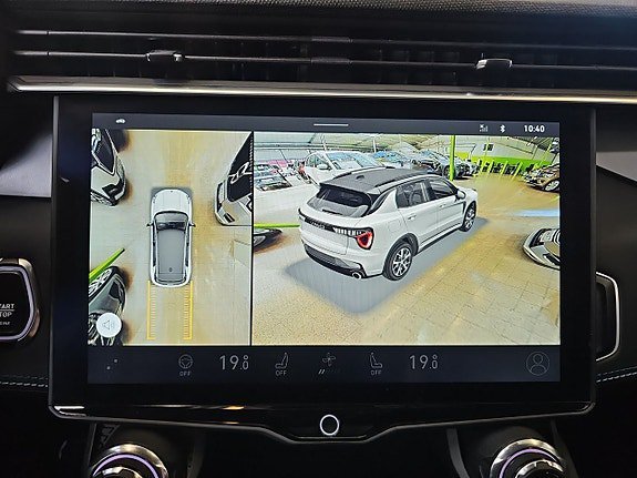 Vehicle Image 21