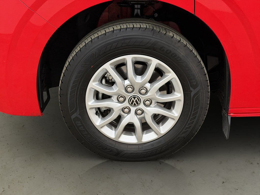 Vehicle Image 37