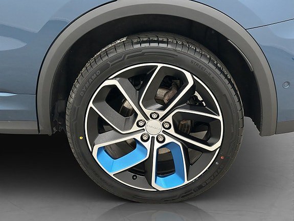Vehicle Image 37