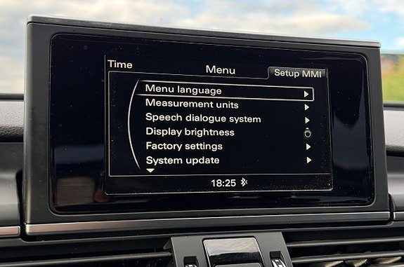 Vehicle Image 26