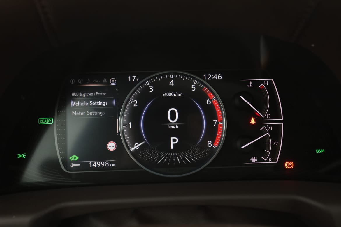Vehicle Image 18