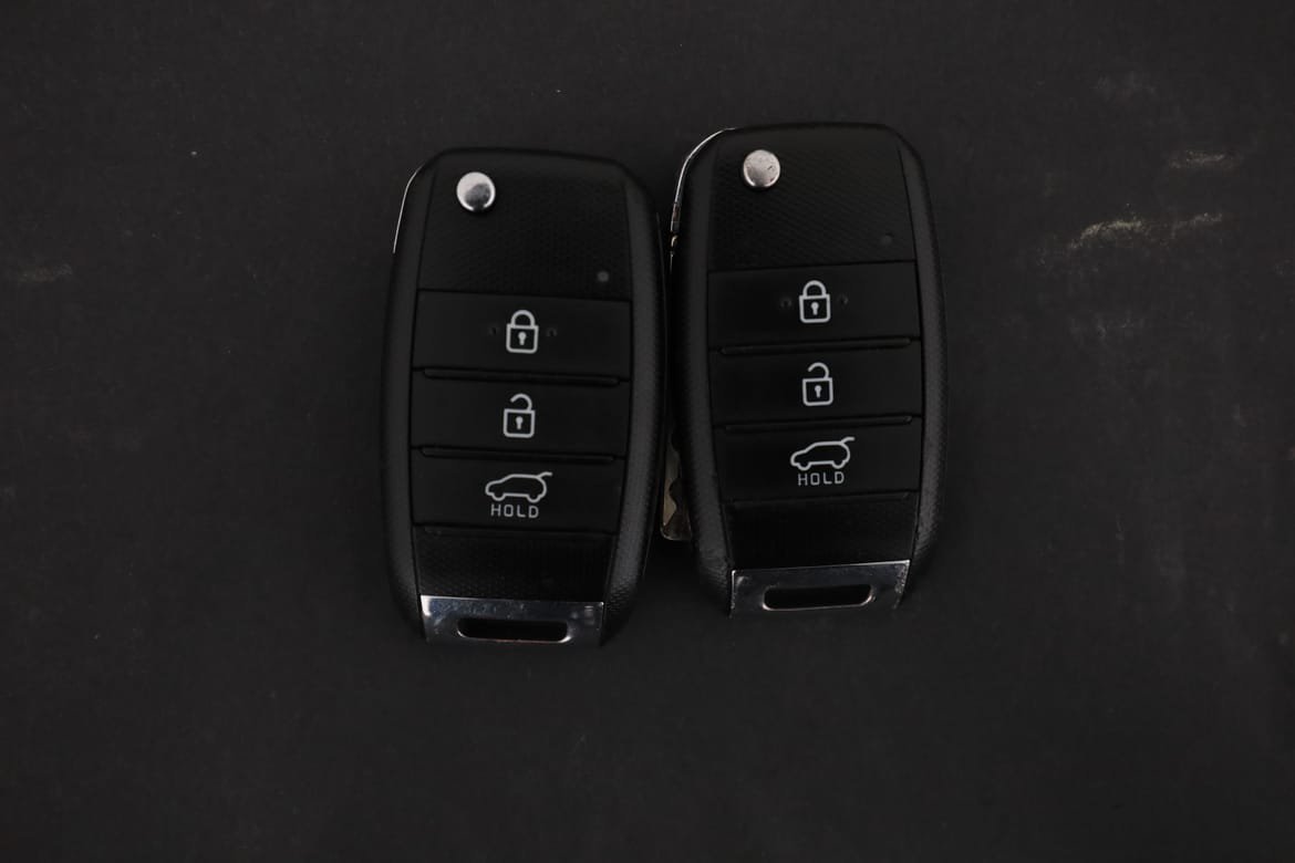 Vehicle Image 38