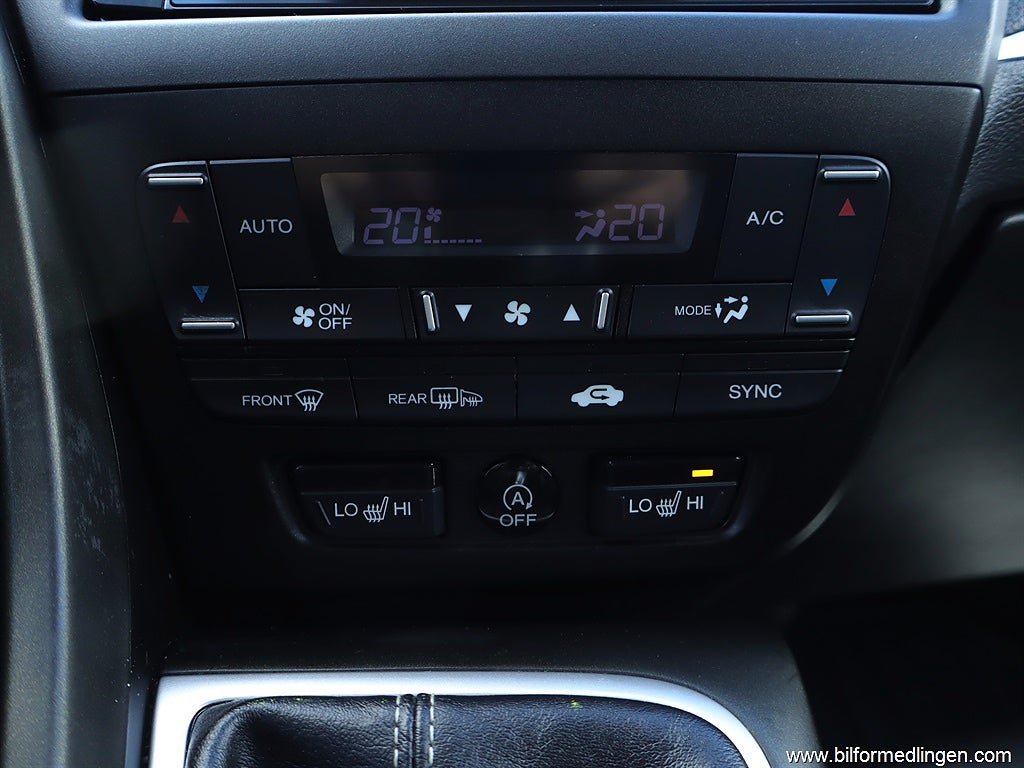 Vehicle Image 17