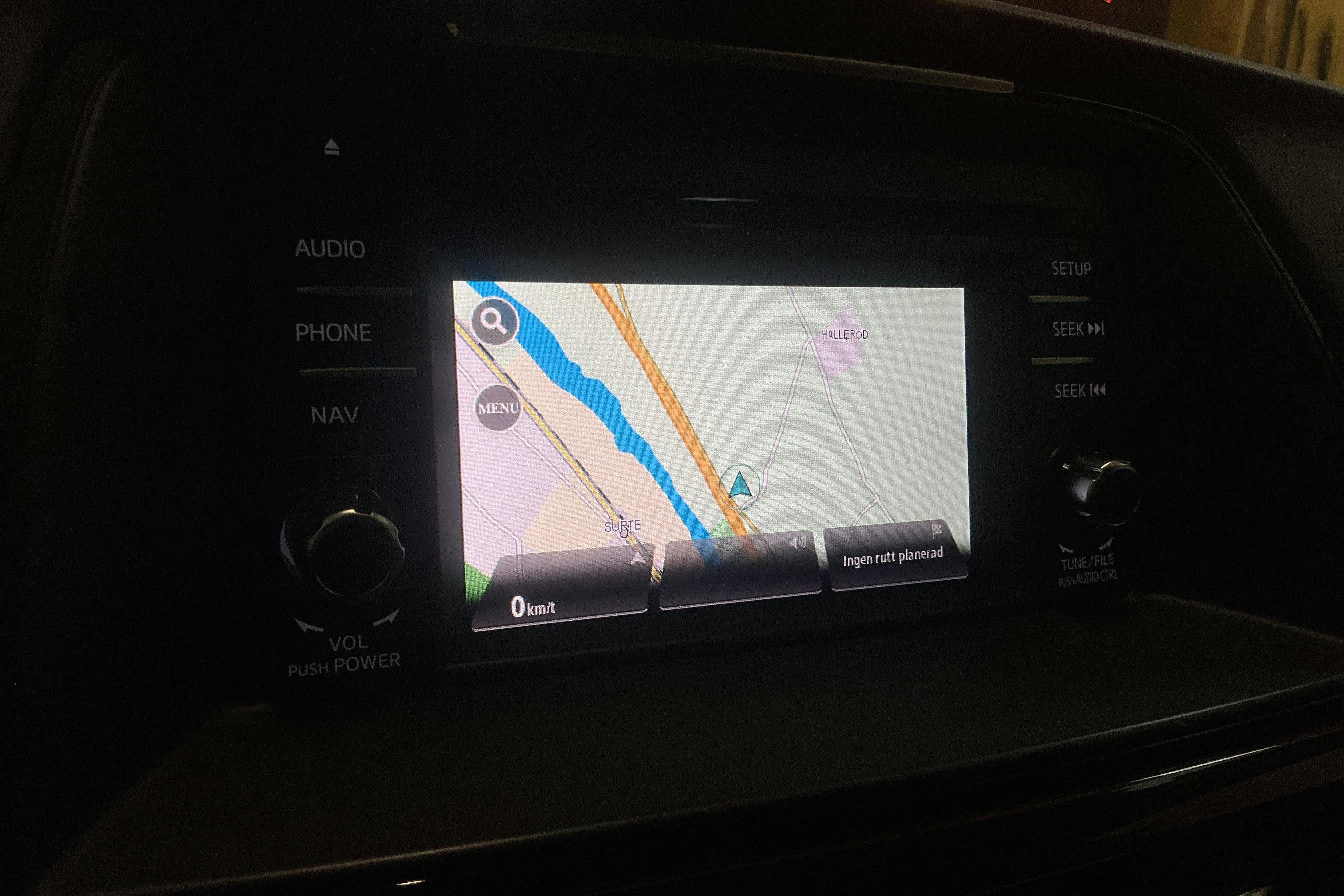 Vehicle Image 11