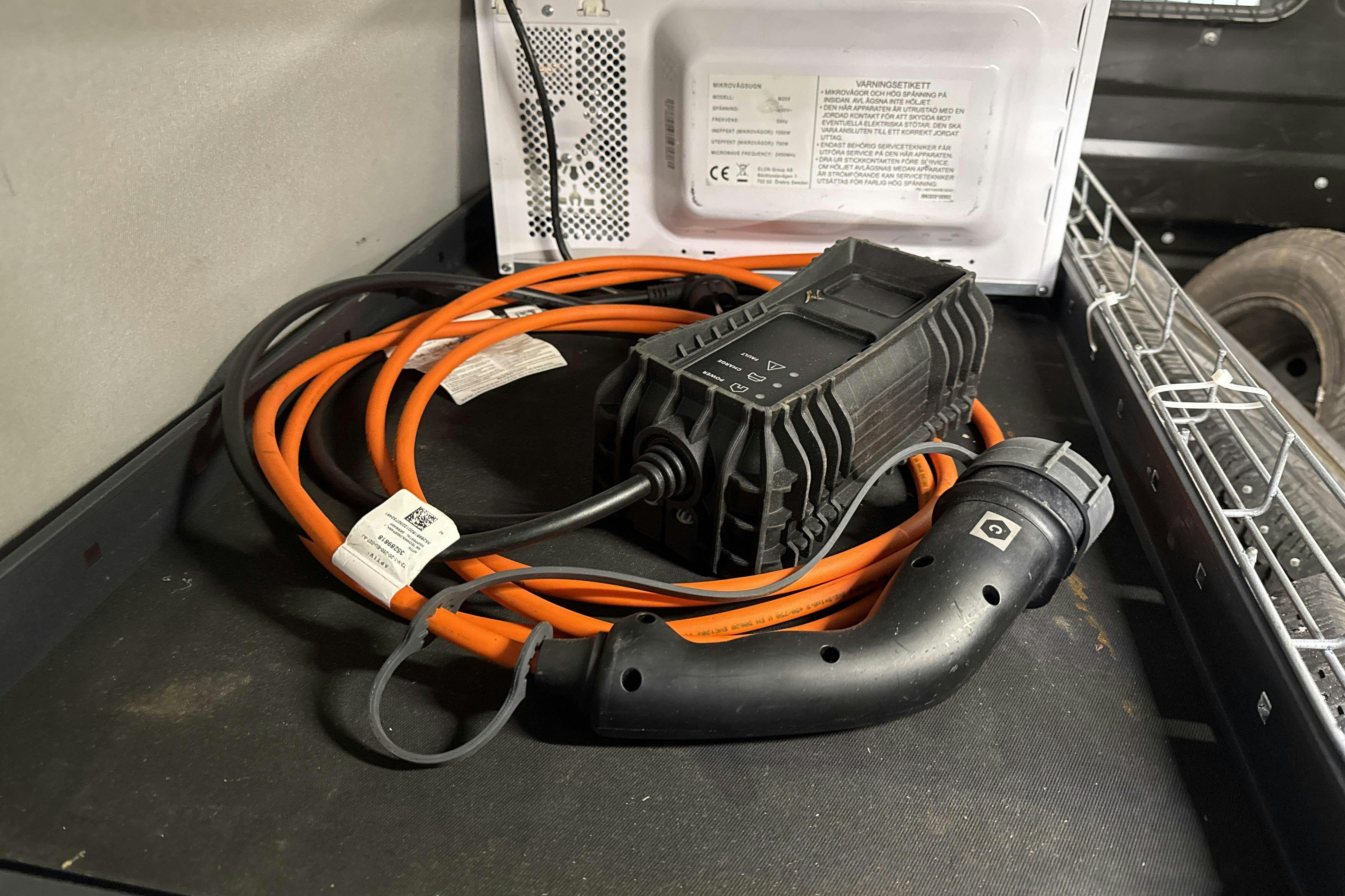 Vehicle Image 13