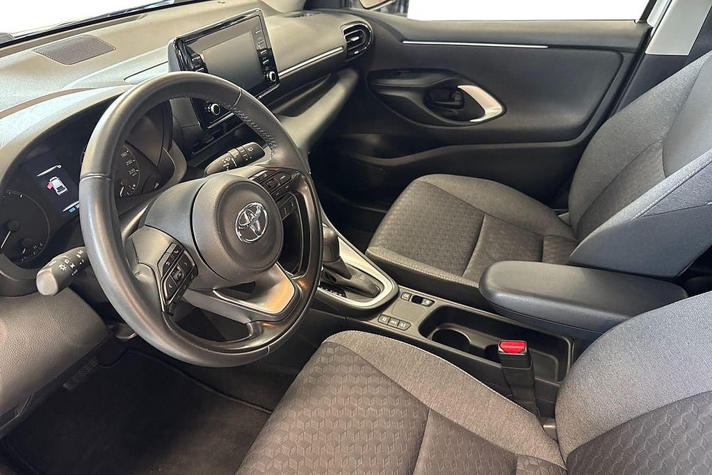 Vehicle Image 14