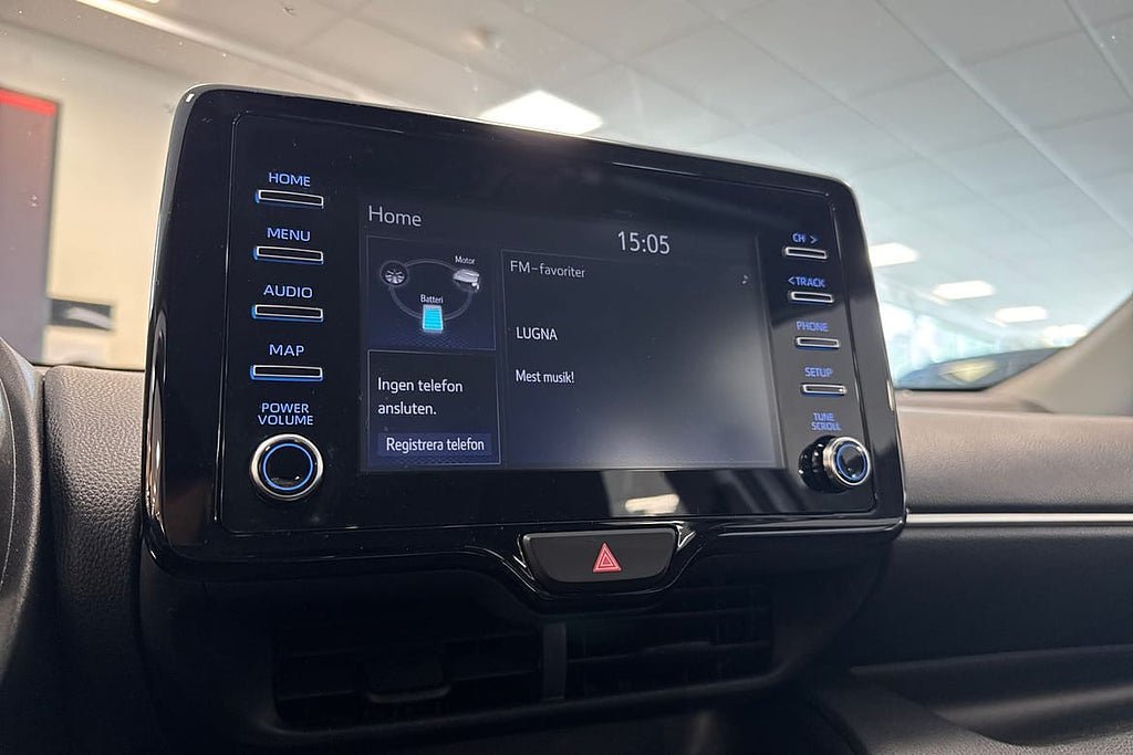 Vehicle Image 15