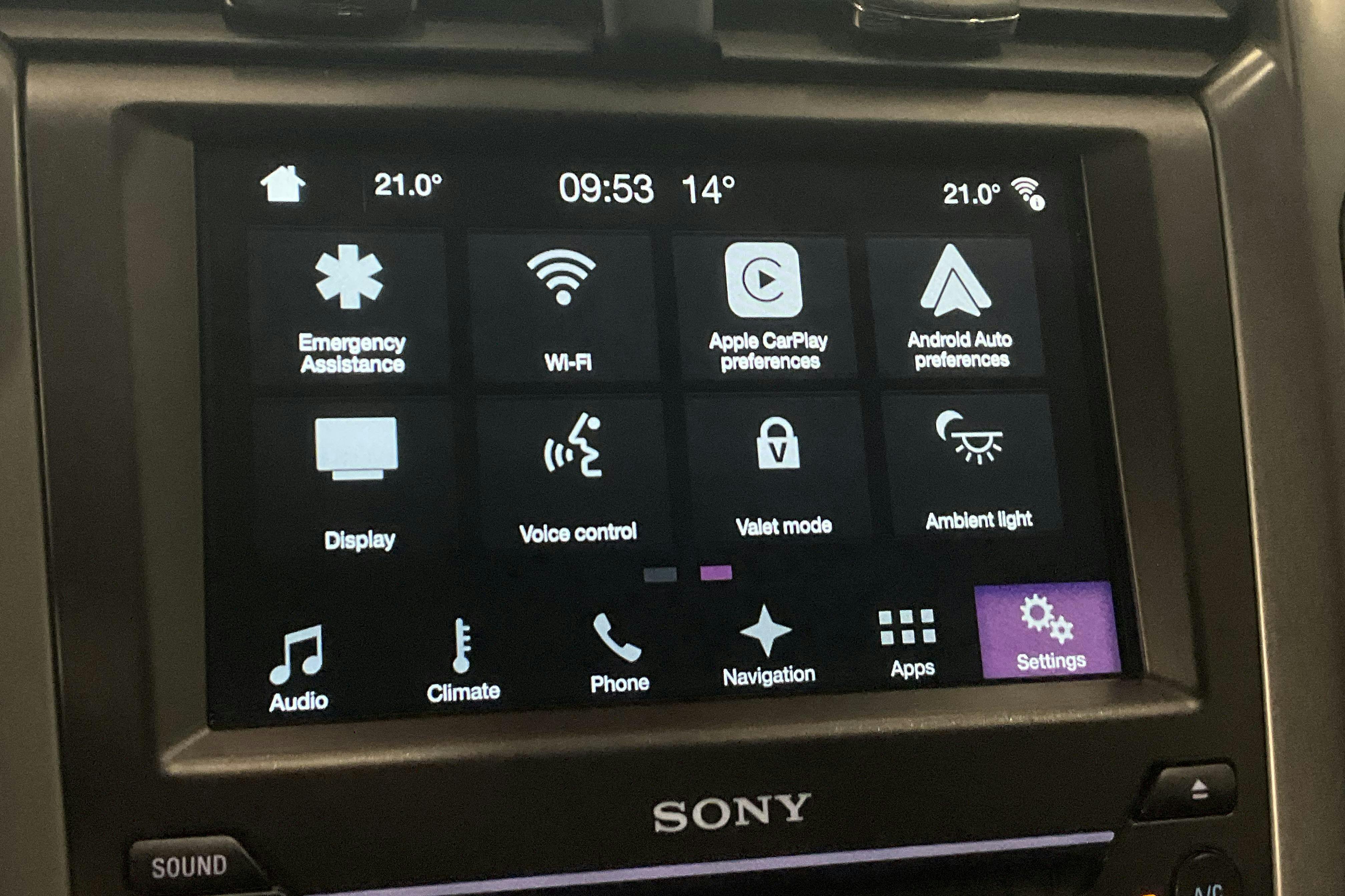 Vehicle Image 12