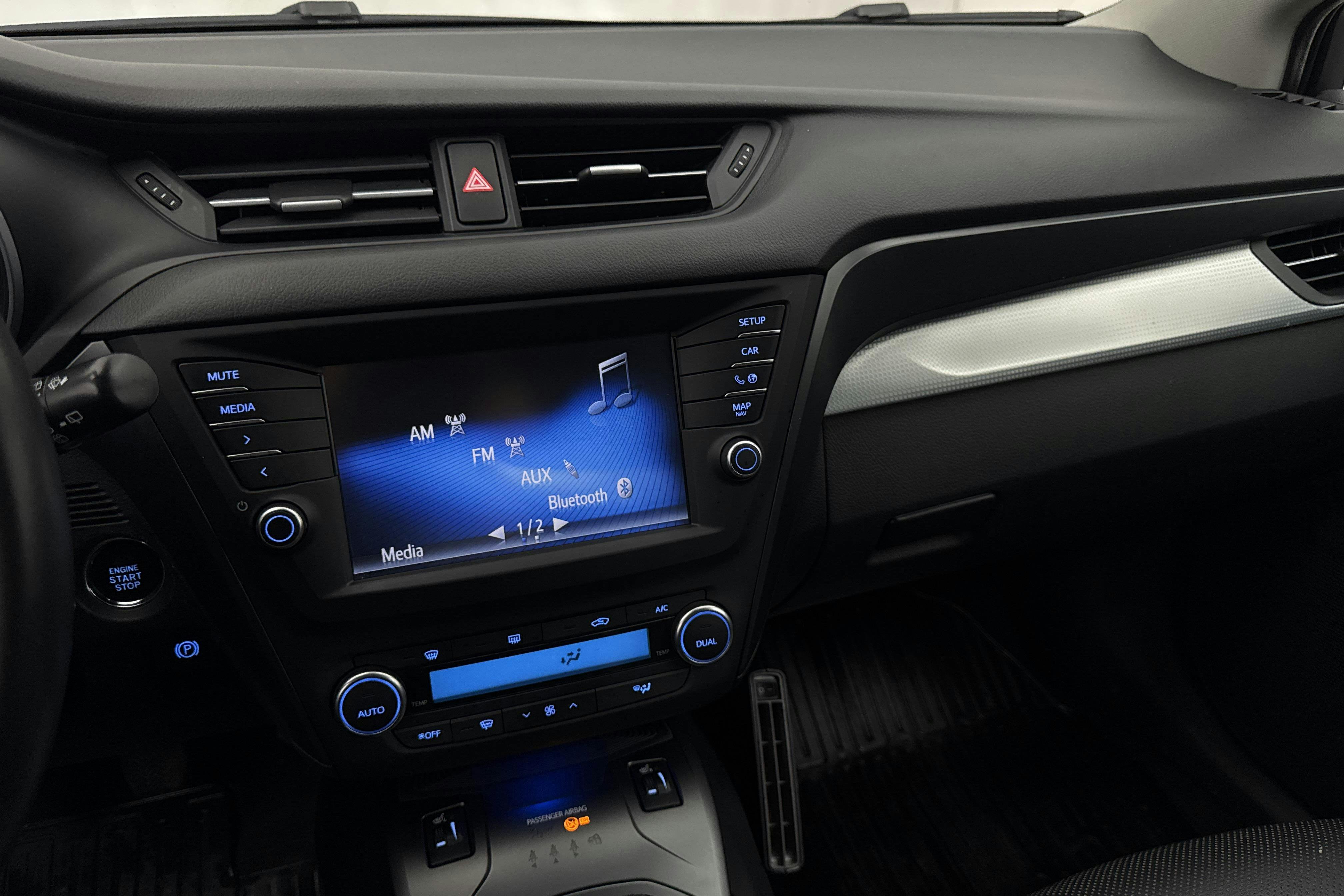 Vehicle Image 13