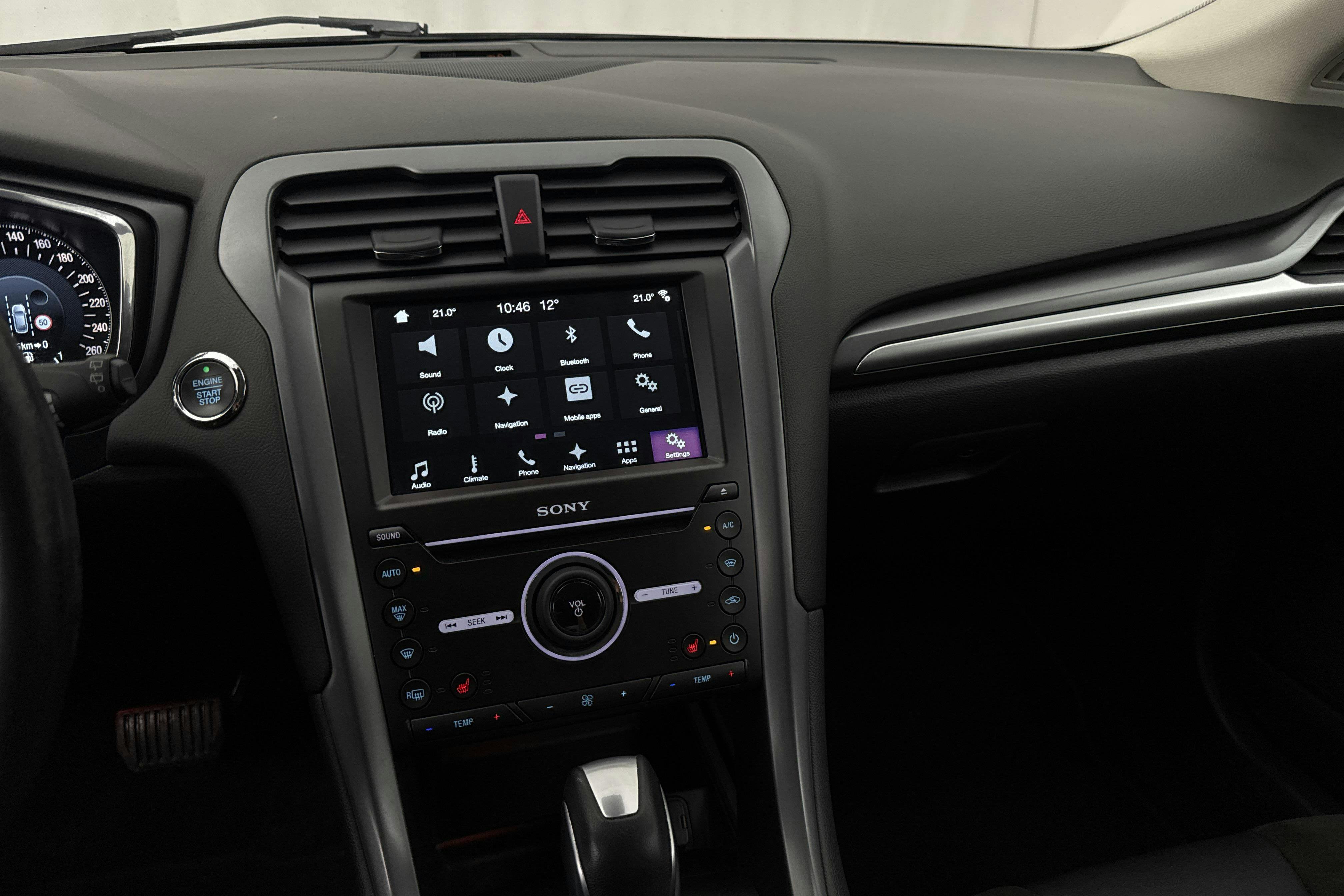 Vehicle Image 14