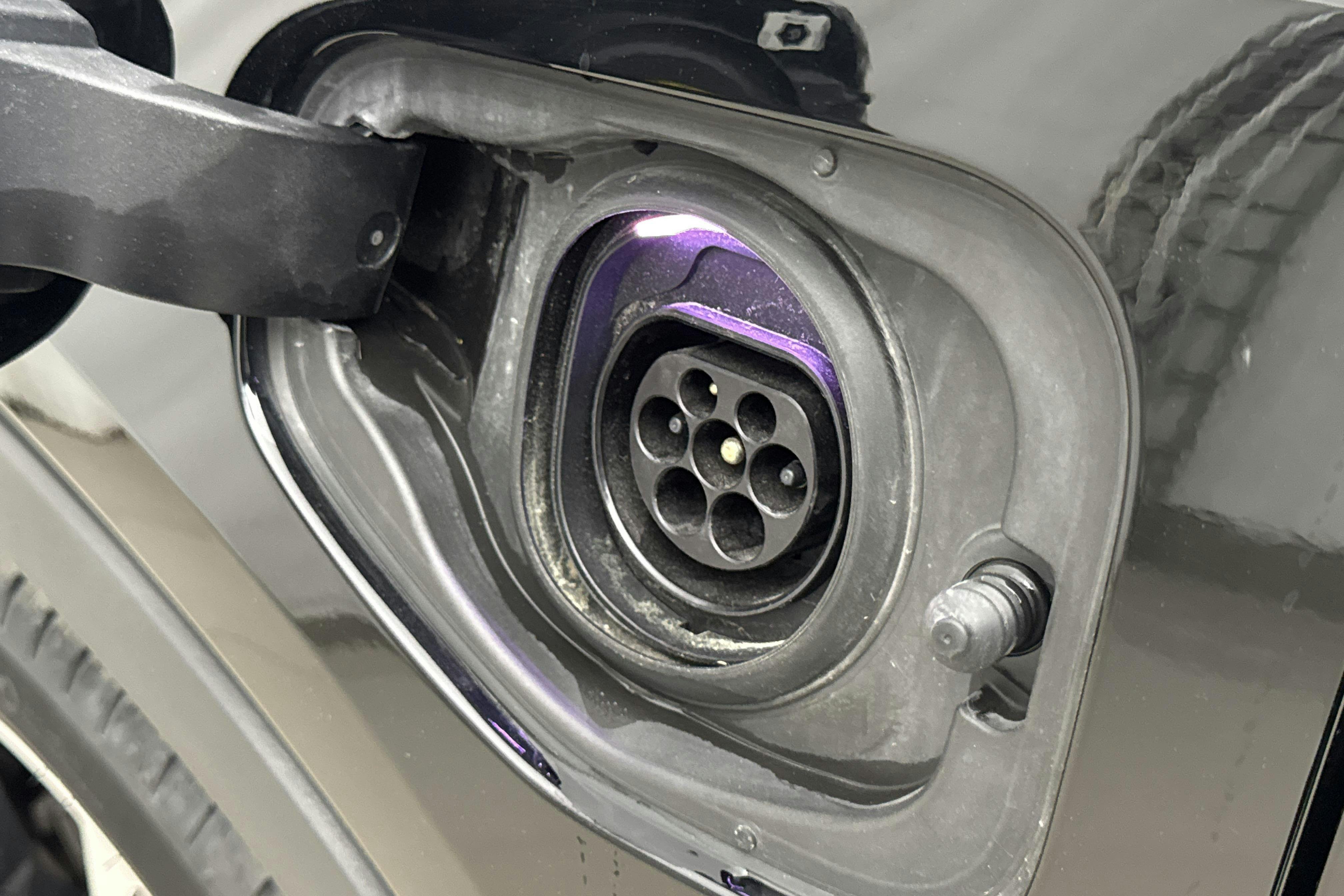 Vehicle Image 19
