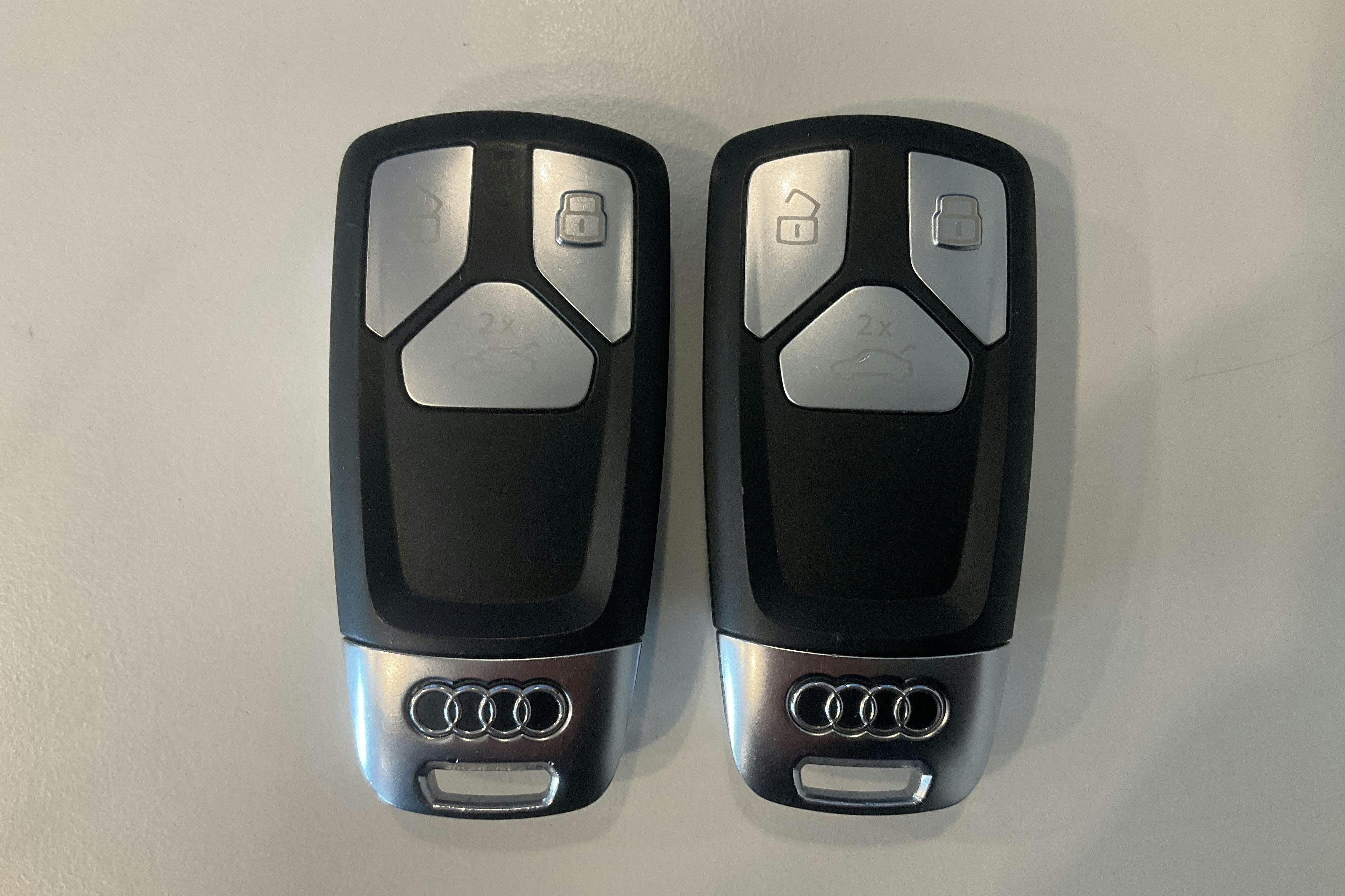 Vehicle Image 22