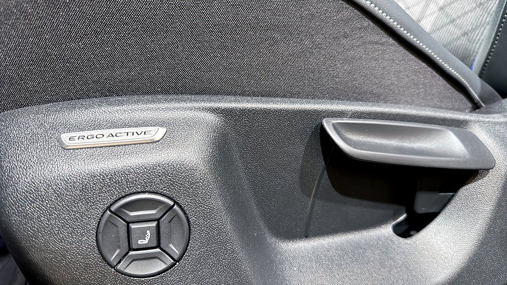 Vehicle Image 17