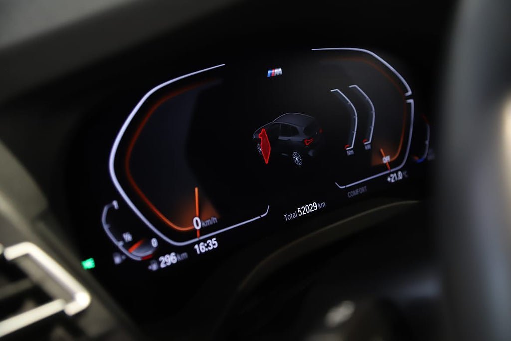 Vehicle Image 11