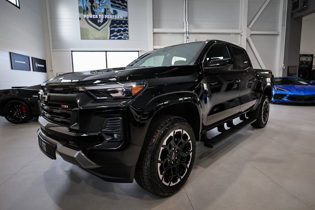 Vehicle Image 4