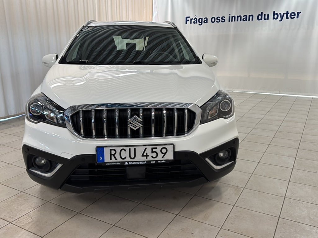 Vehicle Image 9