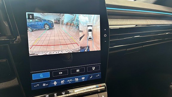 Vehicle Image 19
