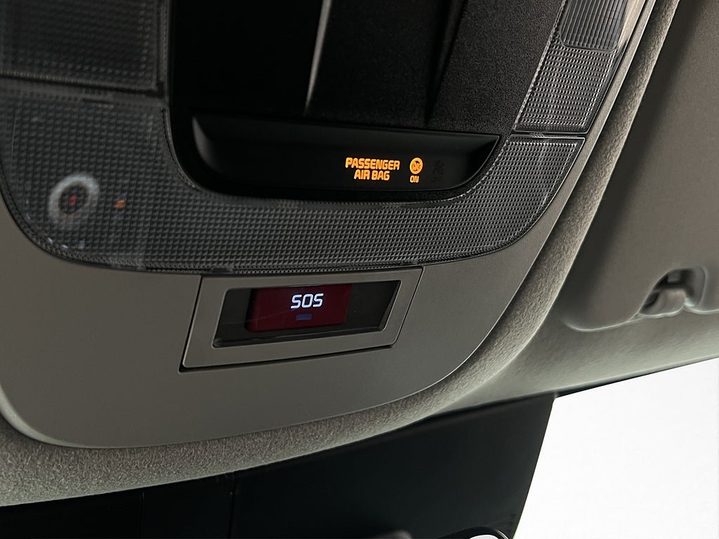 Vehicle Image 26