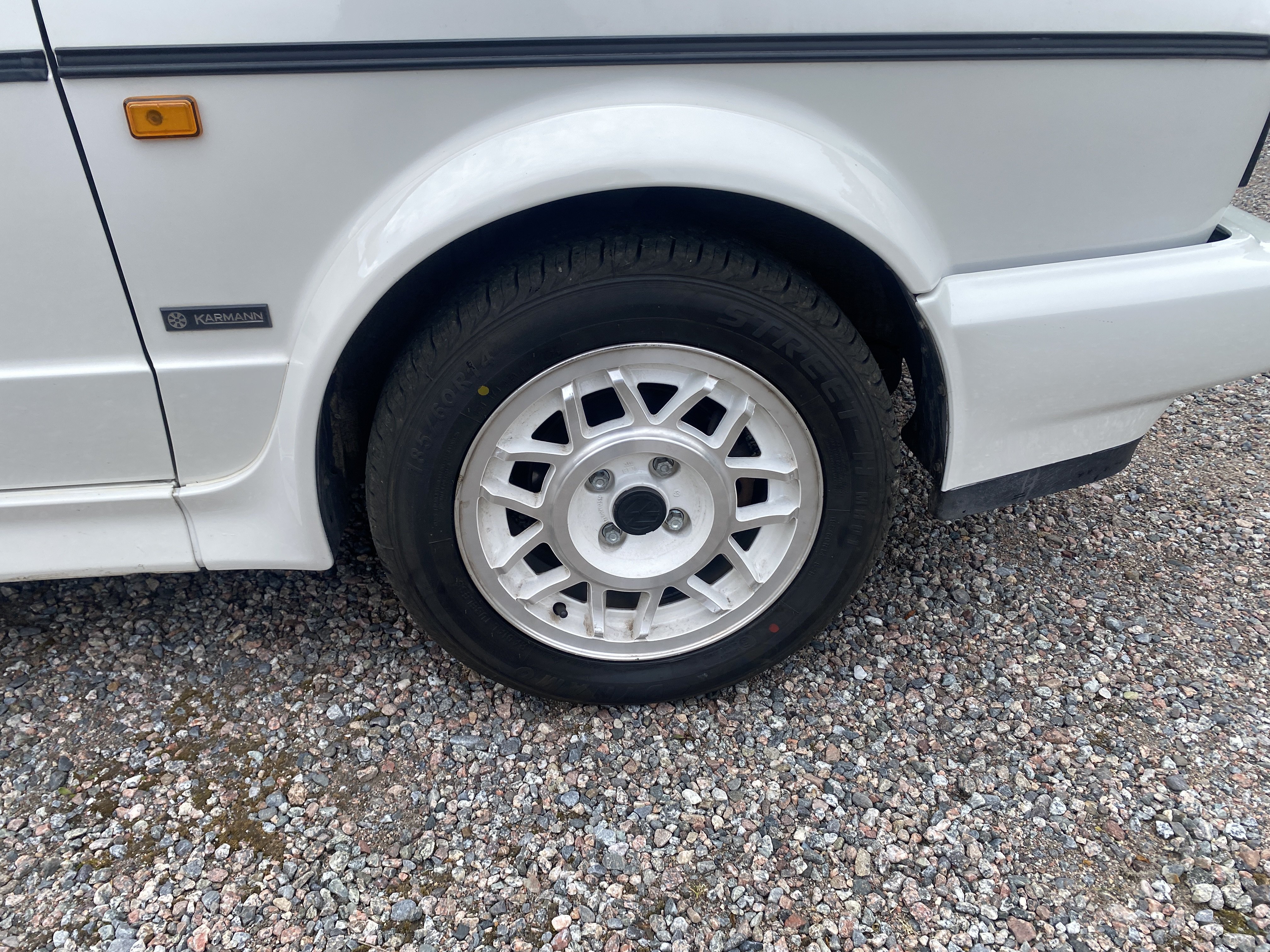 Vehicle Image 28