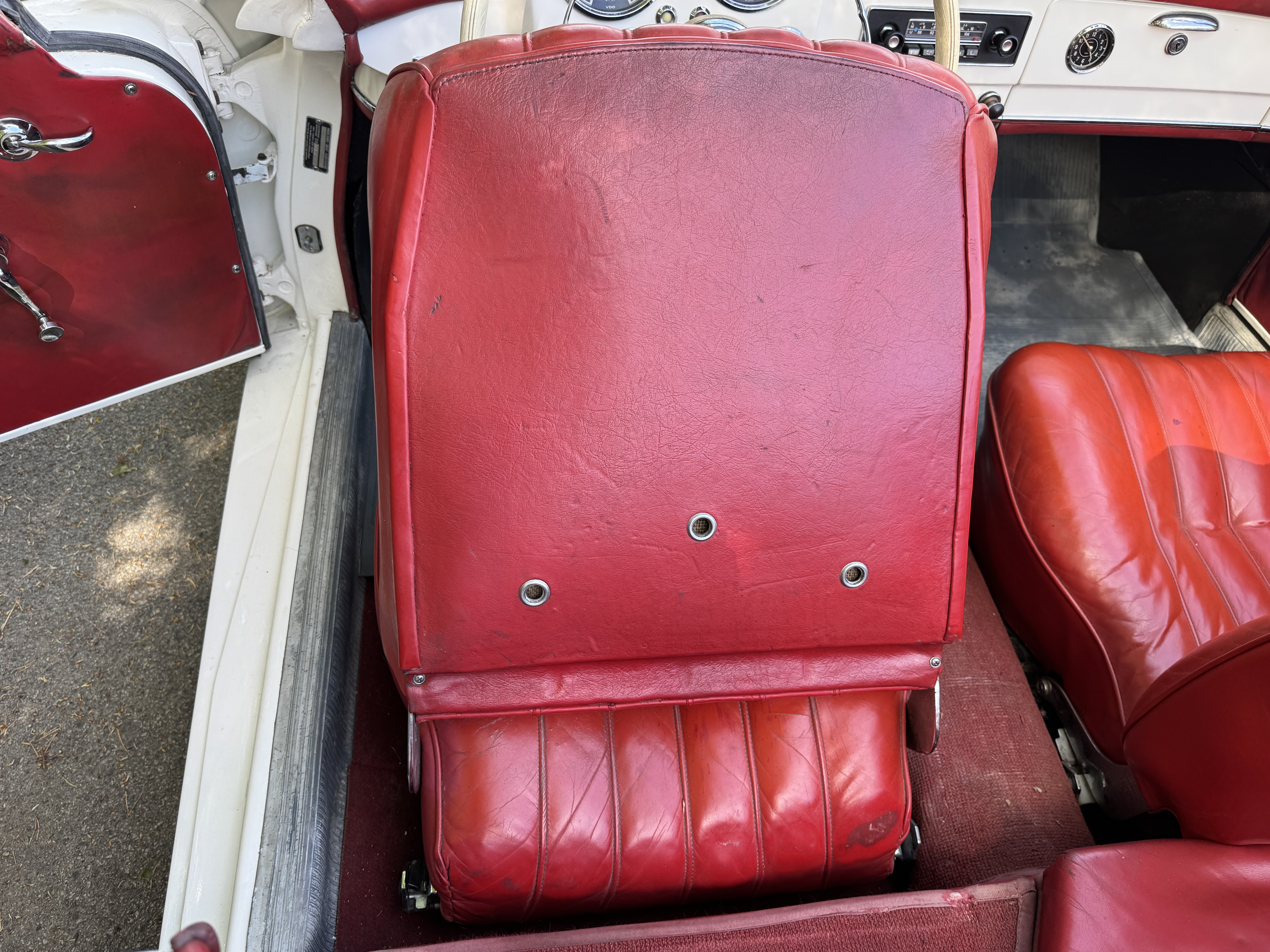 Vehicle Image 87
