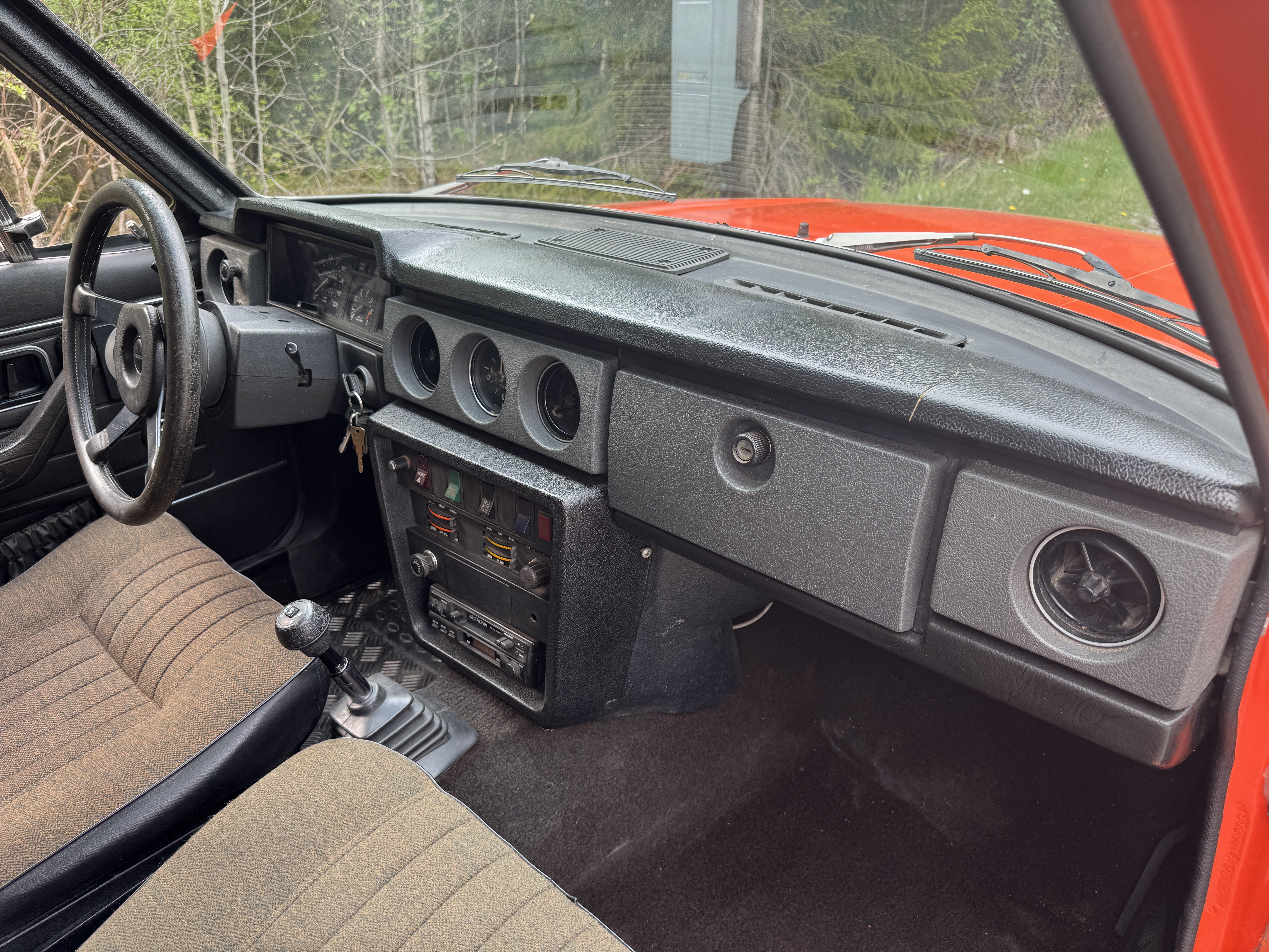 Vehicle Image 80