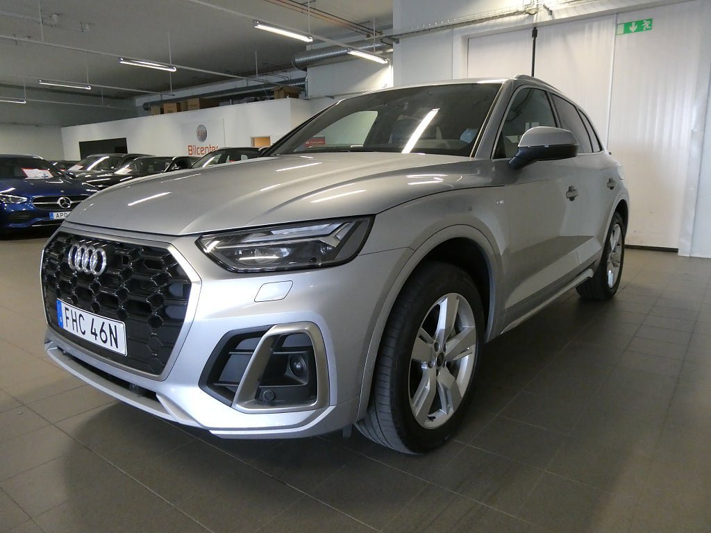 Vehicle Image 15