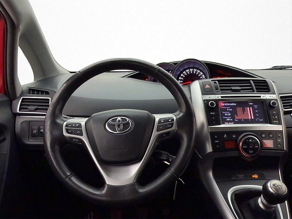 Vehicle Image 11