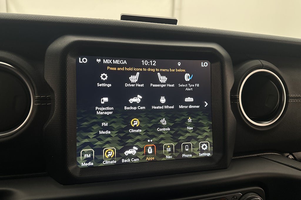 Vehicle Image 23