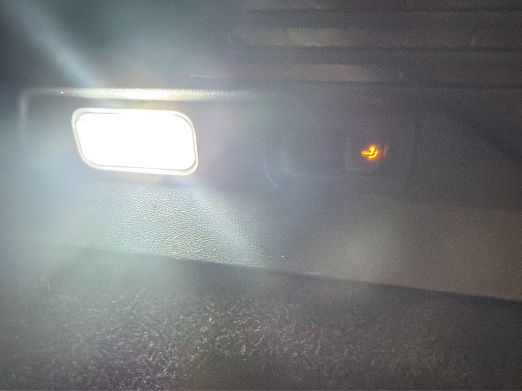 Vehicle Image 33