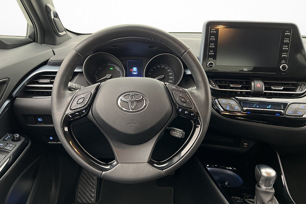 Vehicle Image 9