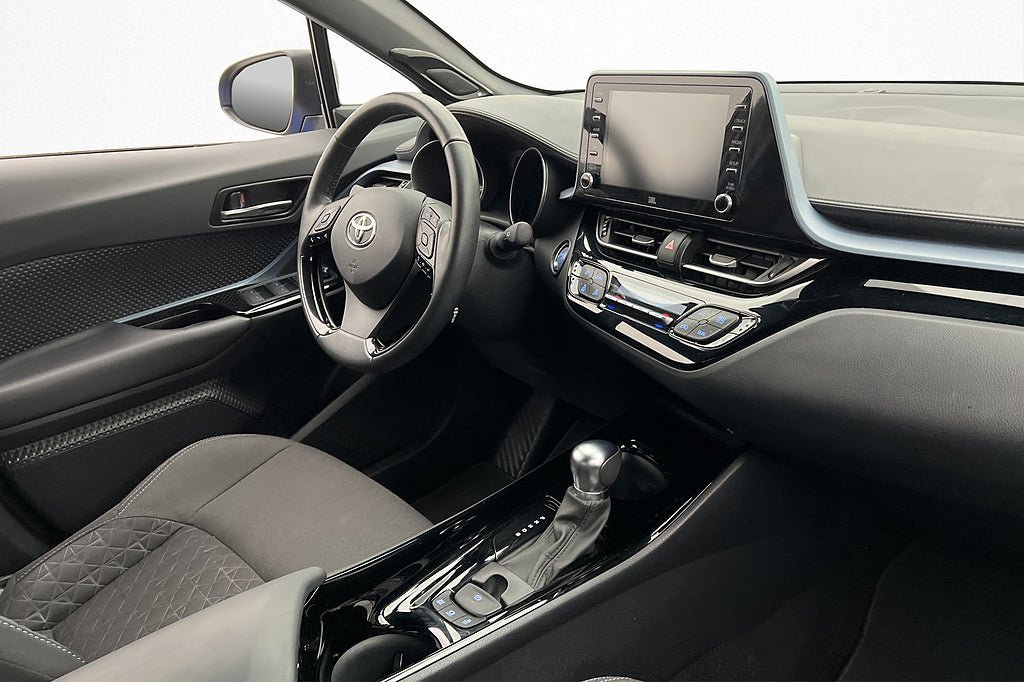Vehicle Image 19