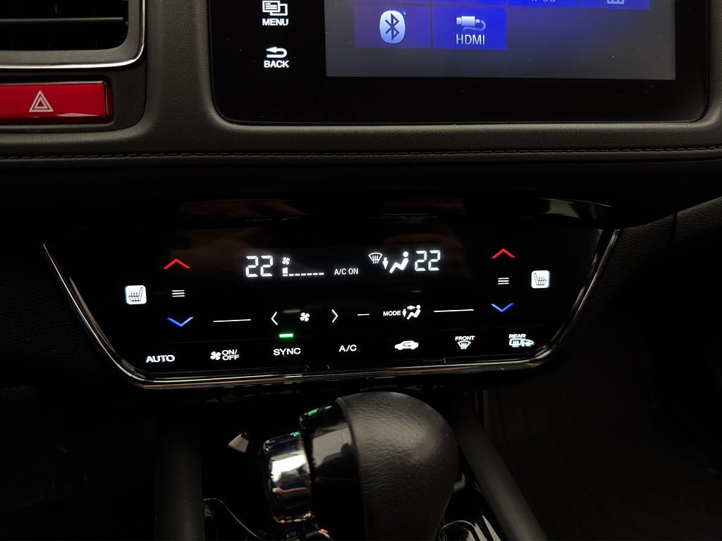 Vehicle Image 17