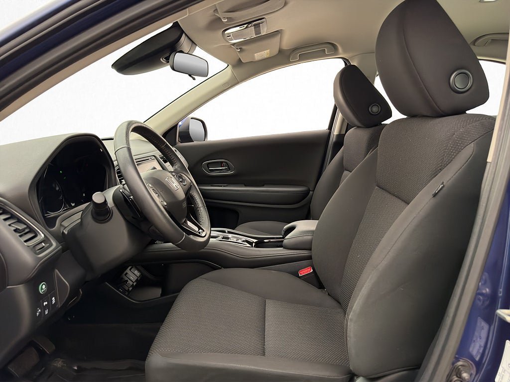 Vehicle Image 19