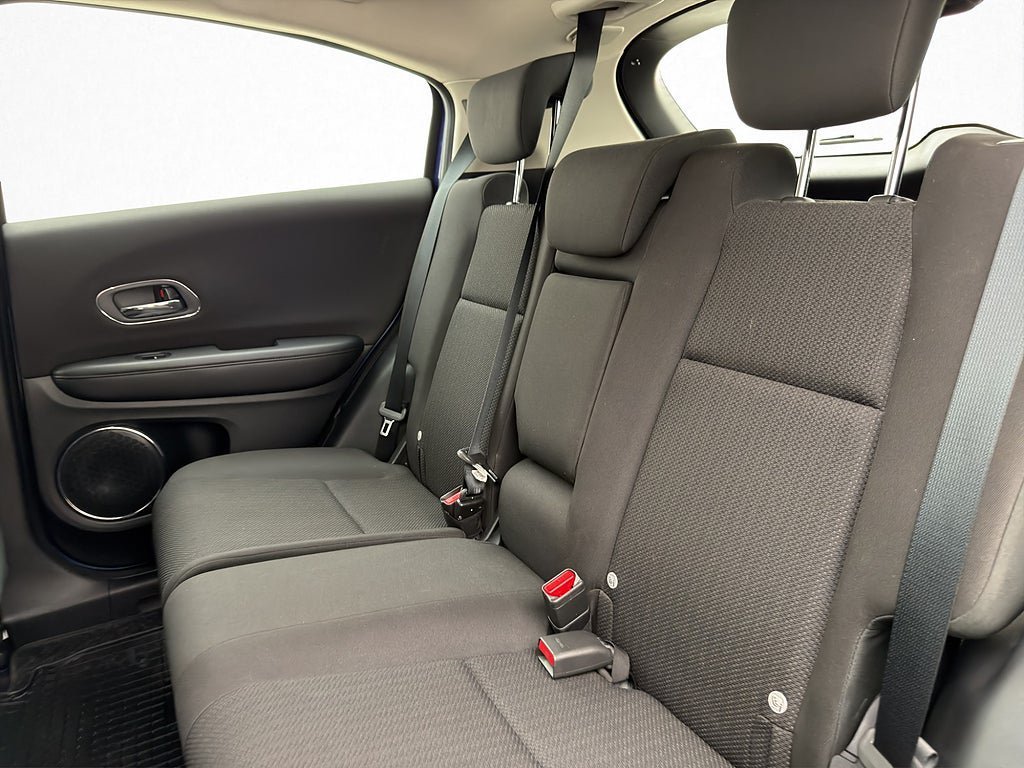 Vehicle Image 22