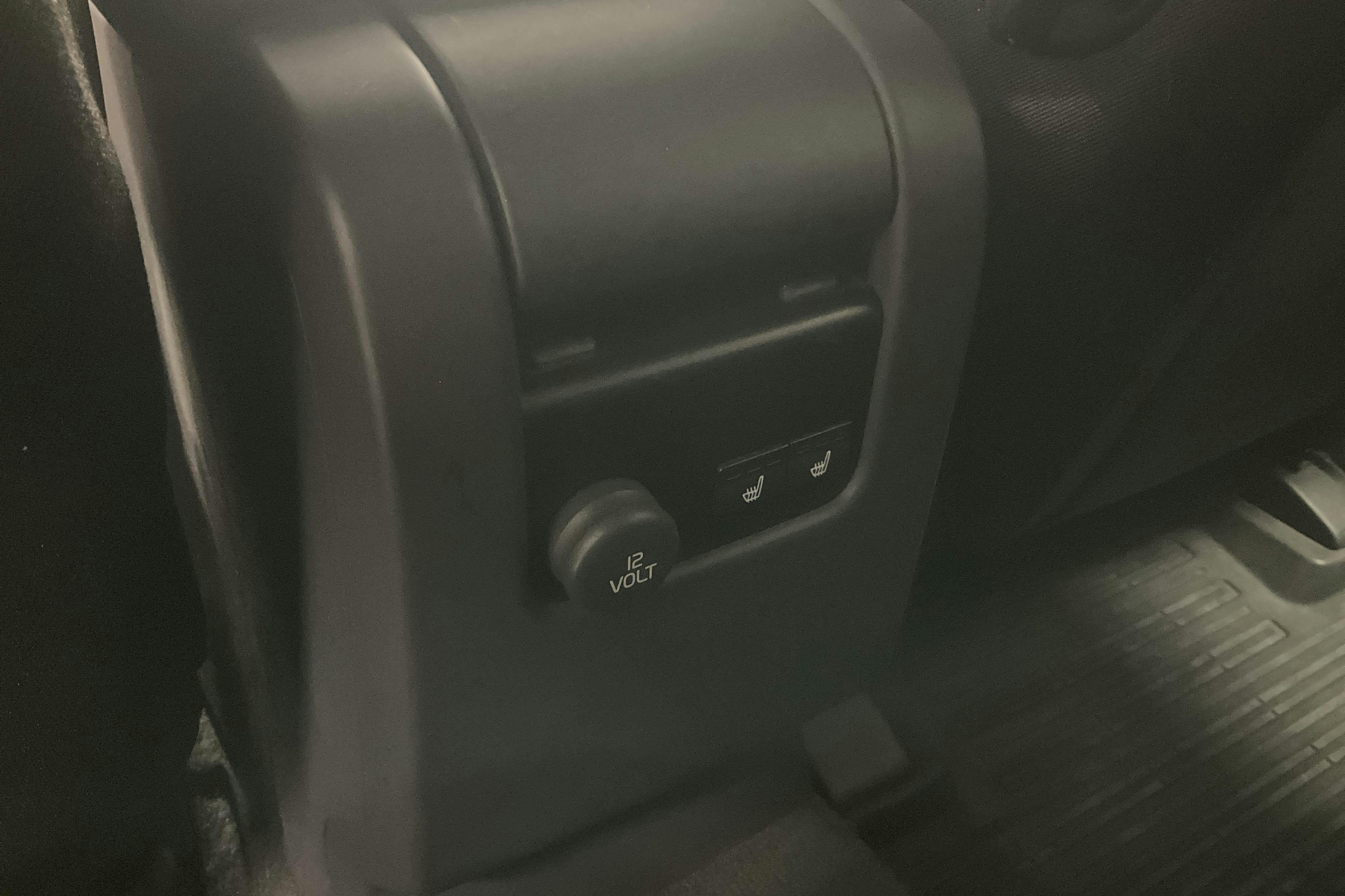 Vehicle Image 17