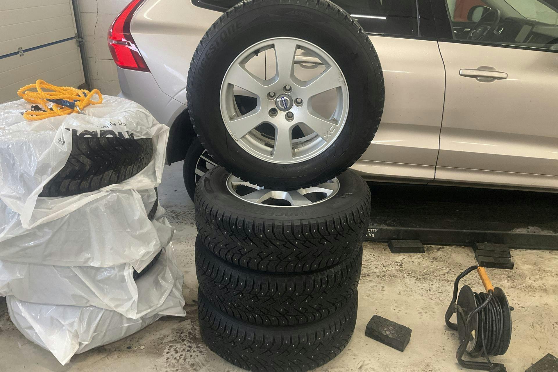 Vehicle Image 22