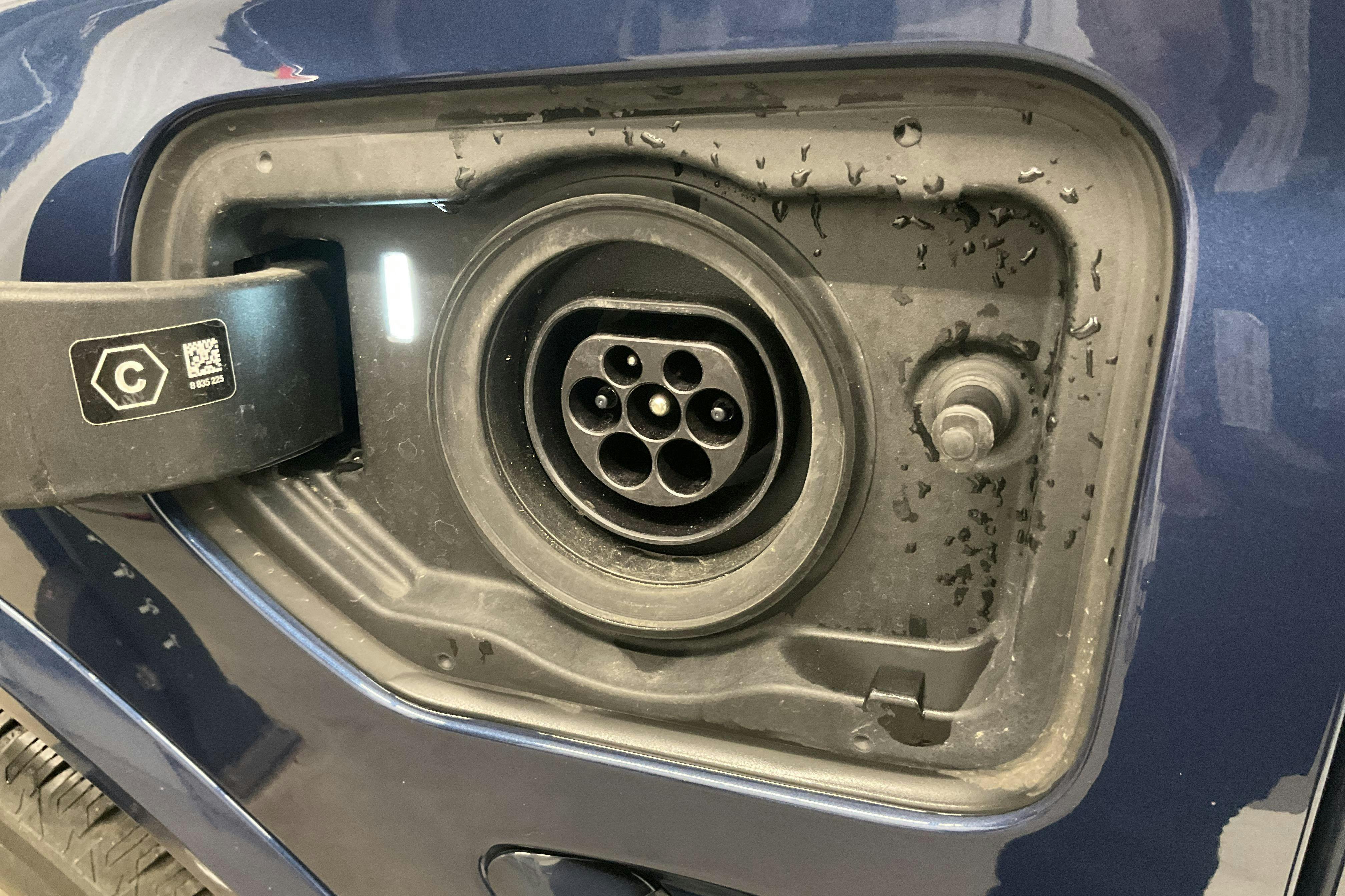 Vehicle Image 16