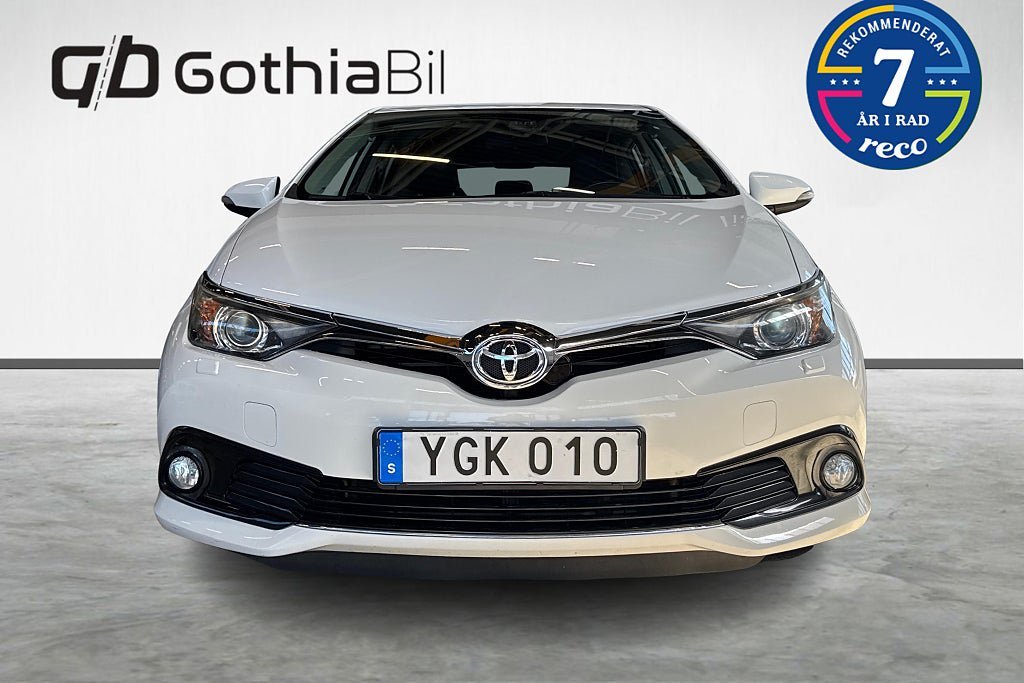 Vehicle Image 8
