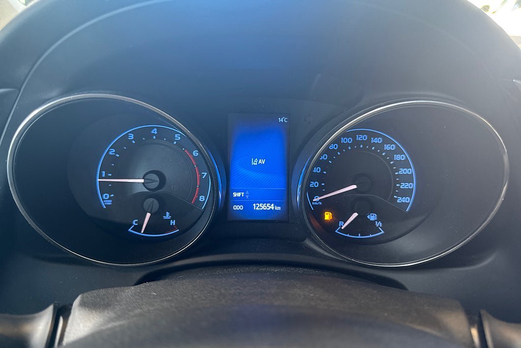 Vehicle Image 14