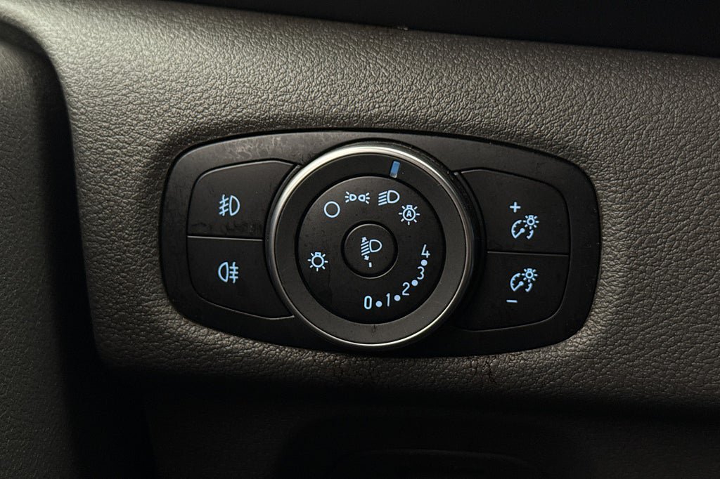 Vehicle Image 35