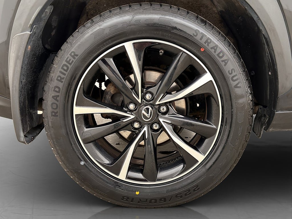 Vehicle Image 31