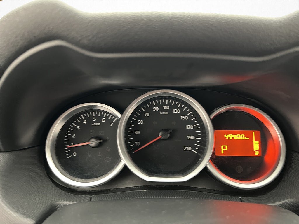 Vehicle Image 13