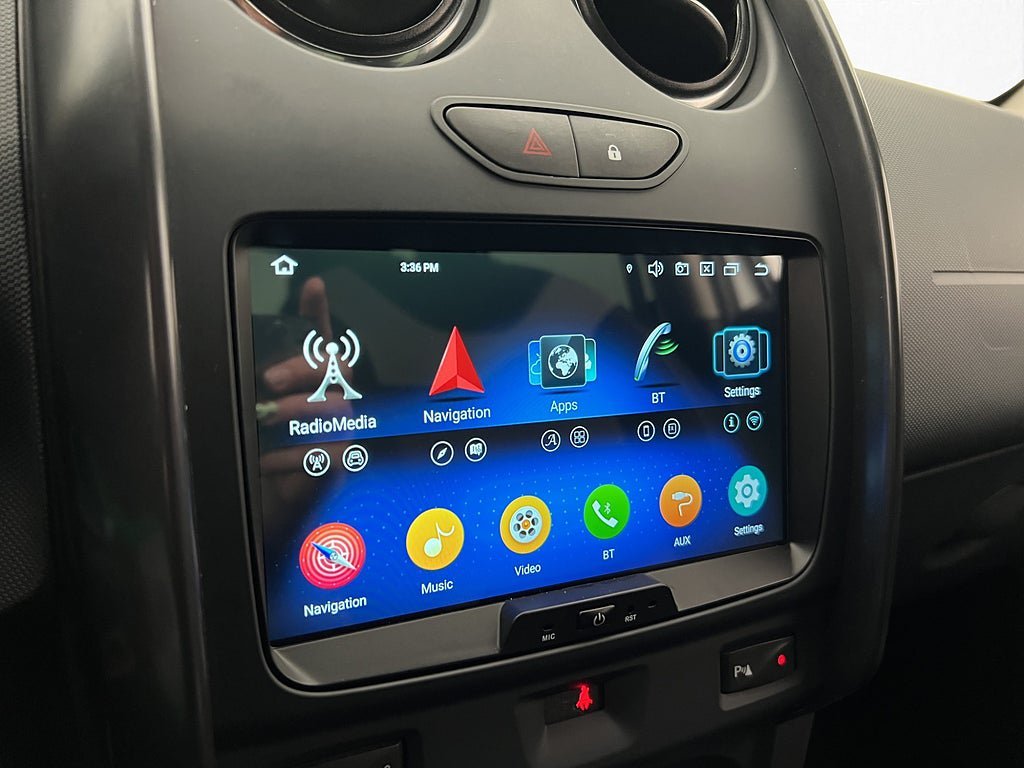 Vehicle Image 19