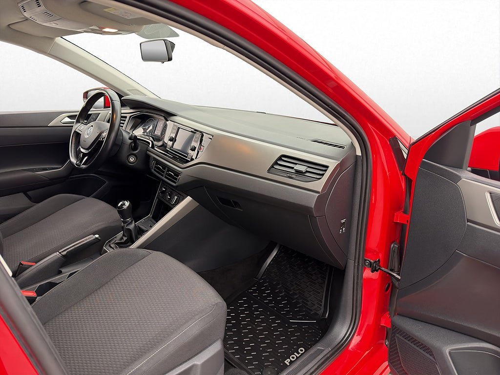 Vehicle Image 23