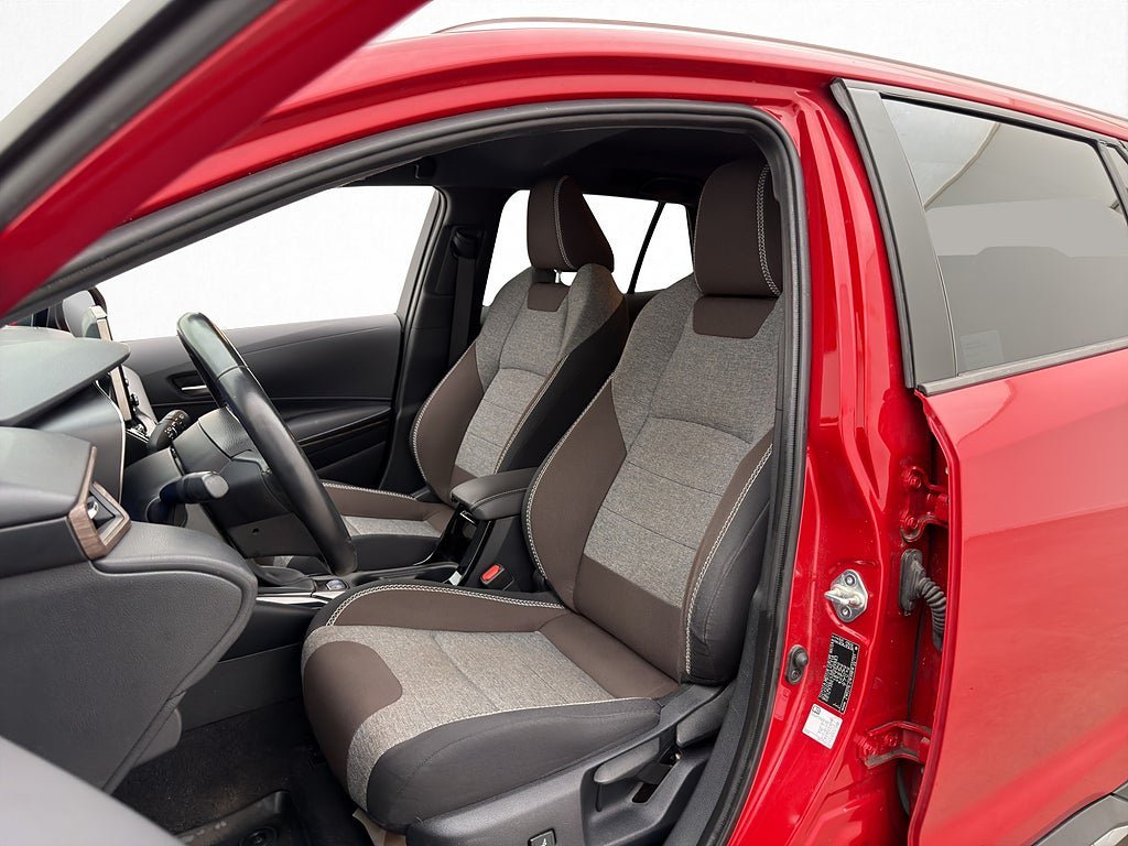 Vehicle Image 11