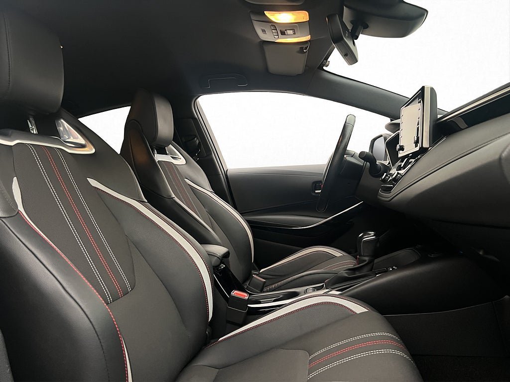 Vehicle Image 15