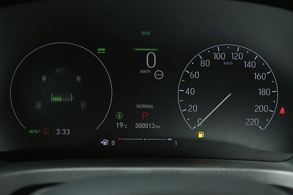 Vehicle Image 24