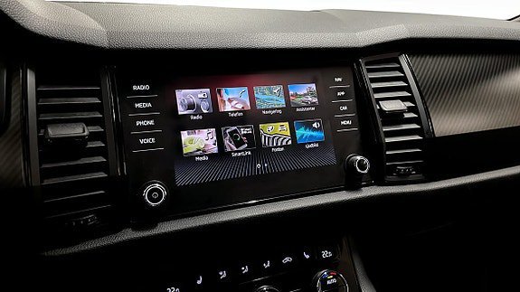 Vehicle Image 9